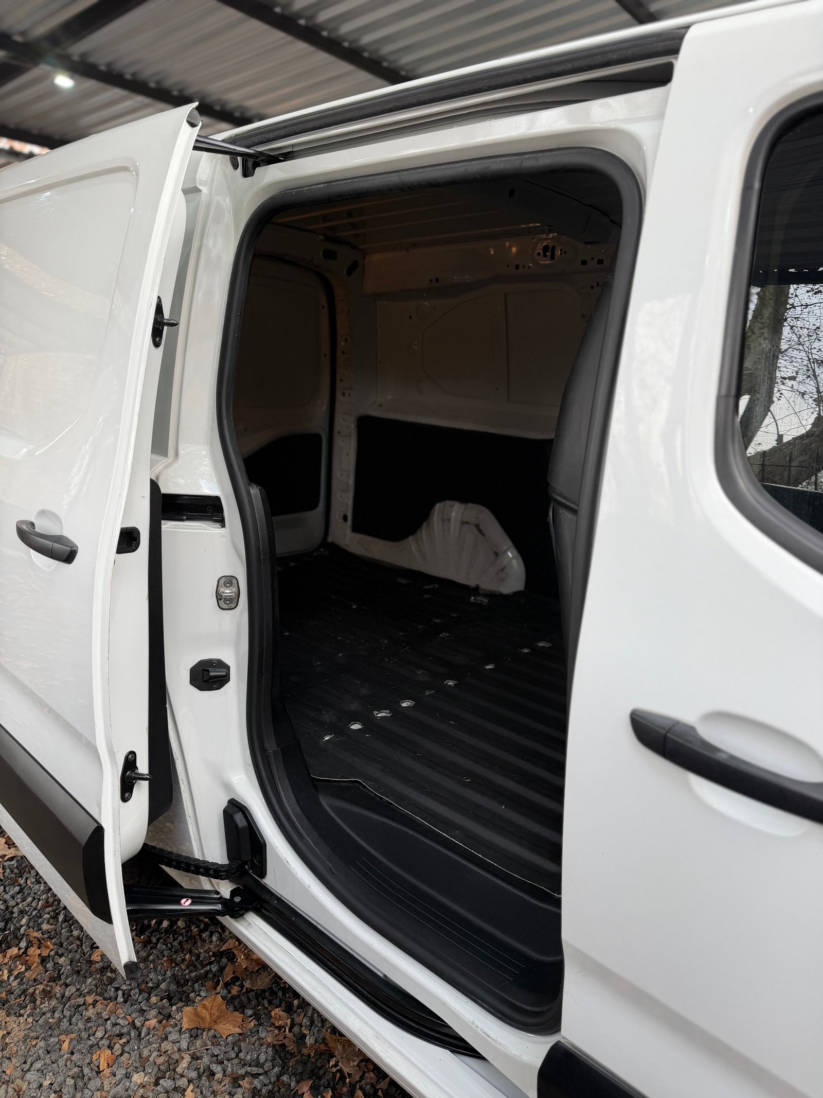 Opel Combo Van foto 9
