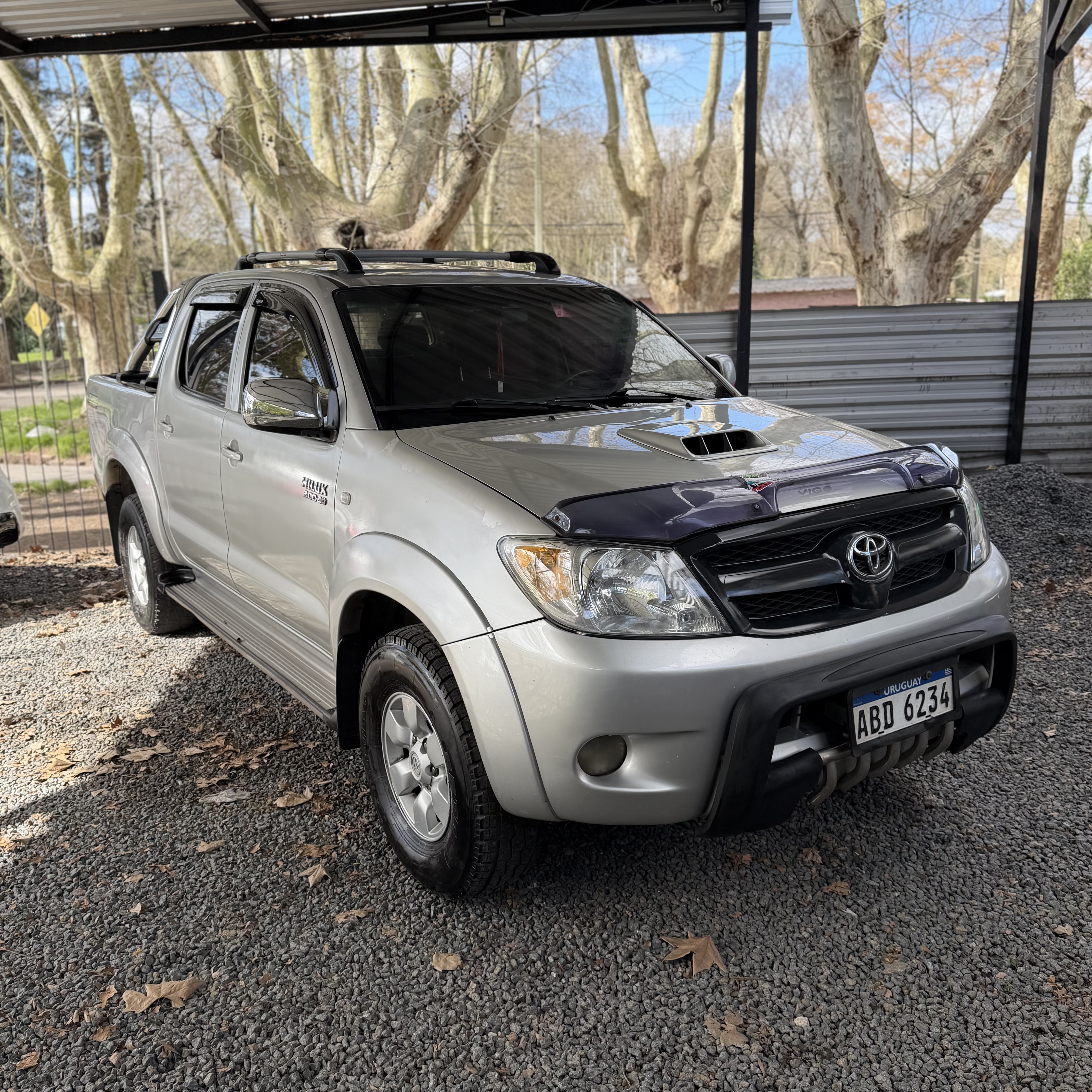 Toyota Hilux foto 3