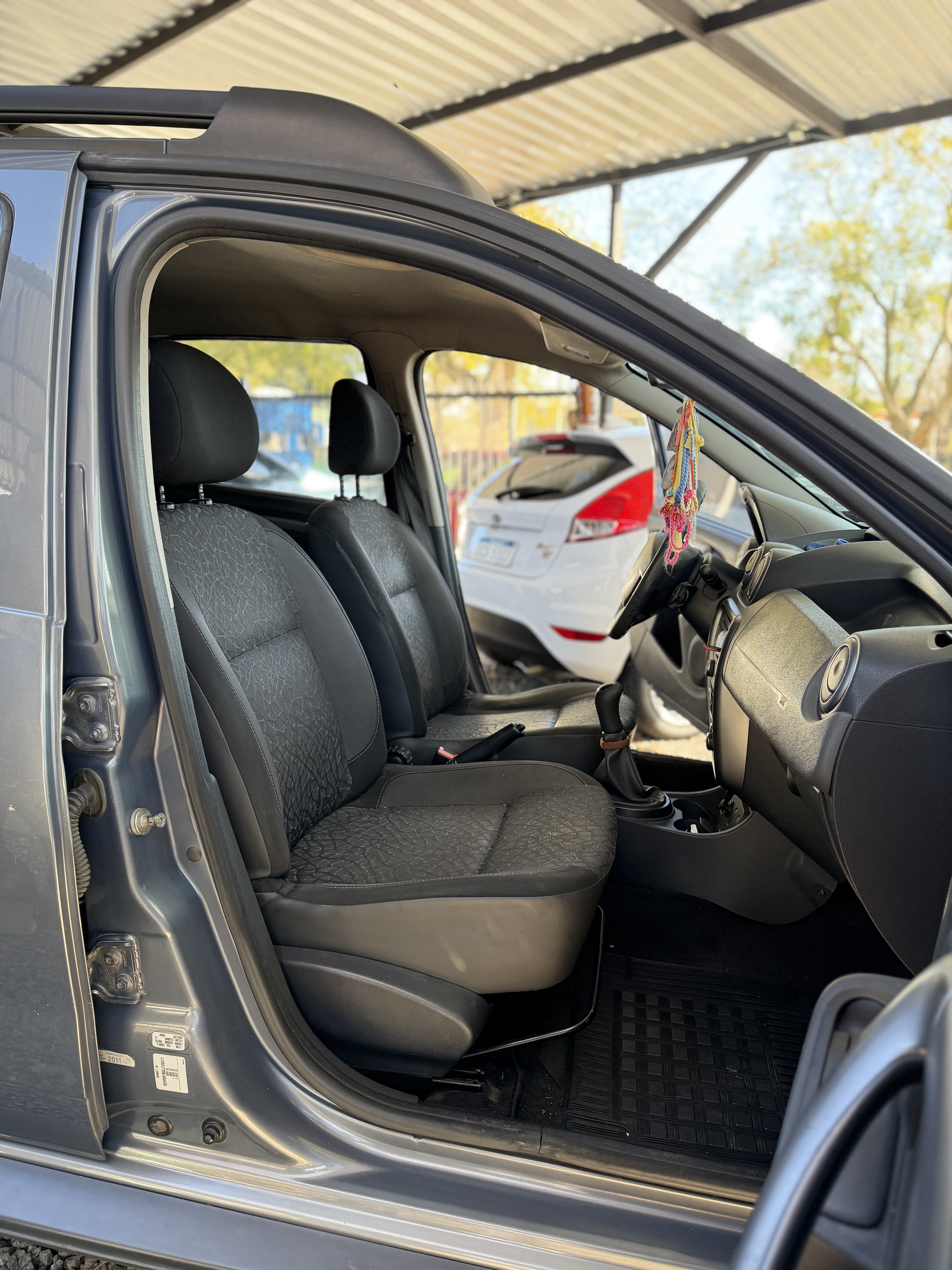 Renault Duster foto 10