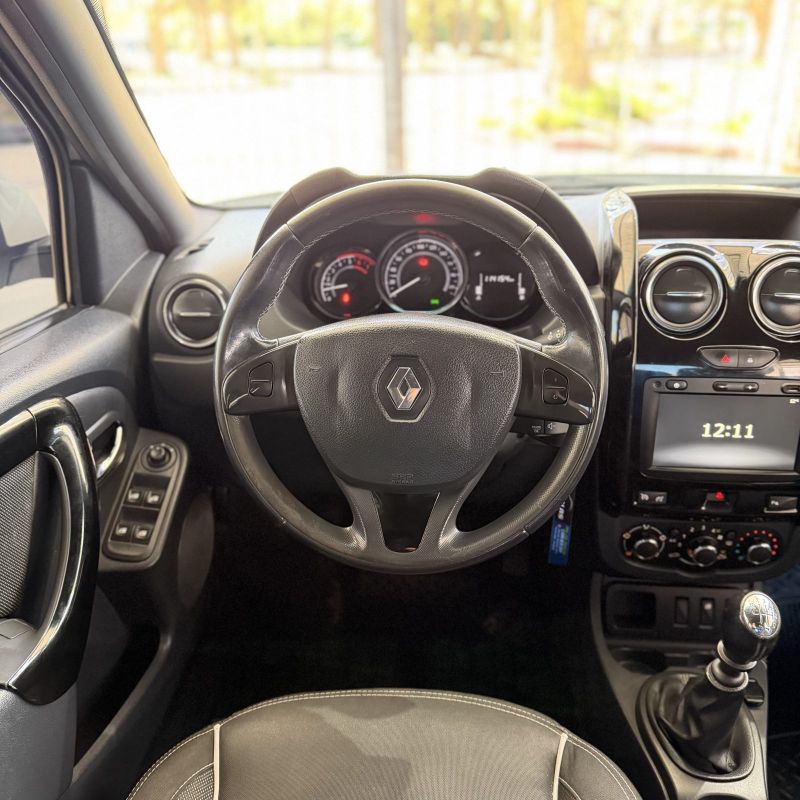 Renault Oroch foto 10