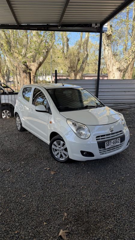 Suzuki Celerio foto 2