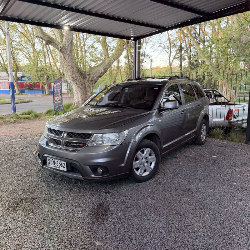 Dodge Journey foto 1