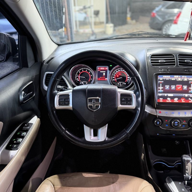 Dodge Journey foto 8