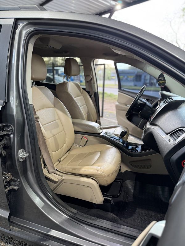 Dodge Journey foto 10