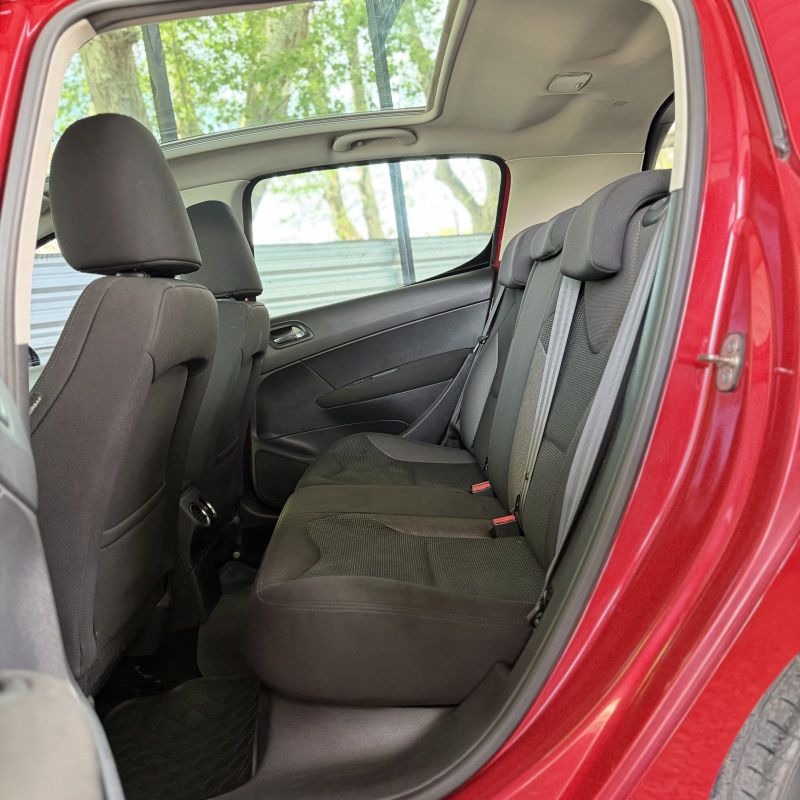 Peugeot 308 foto 5