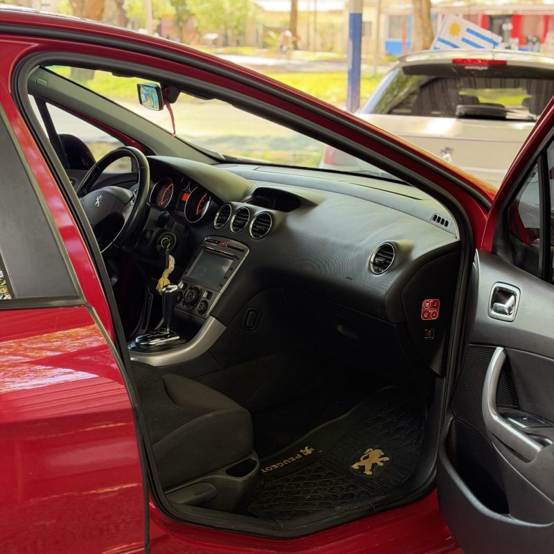 Peugeot 308 foto 7