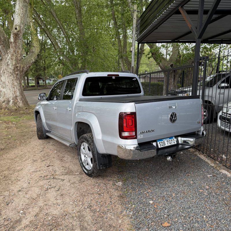 Volkswagen Amarok foto 2
