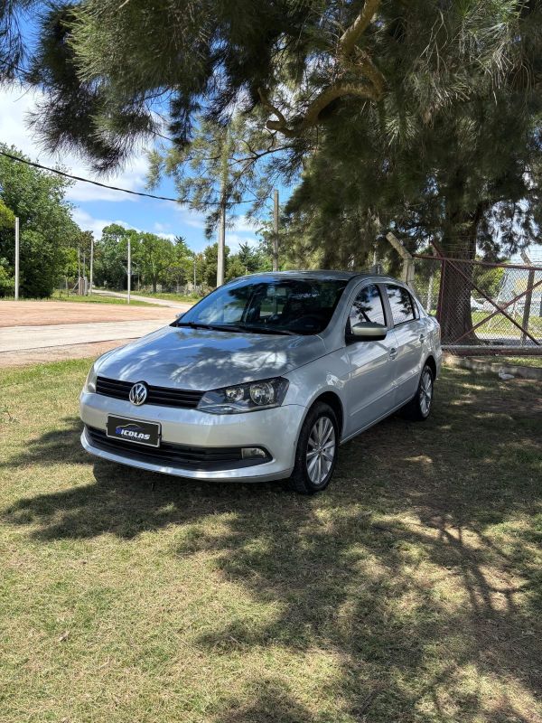 Volkswagen Gol foto 1