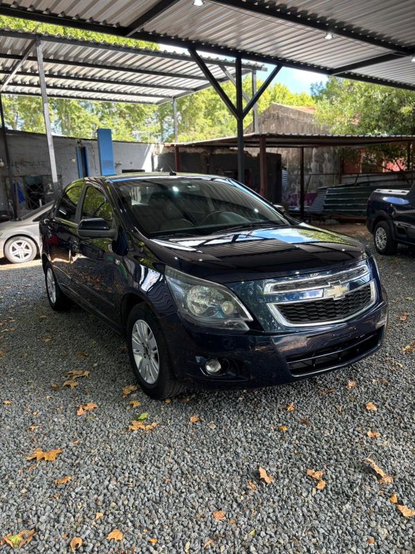 Chevrolet Cobalt foto 1